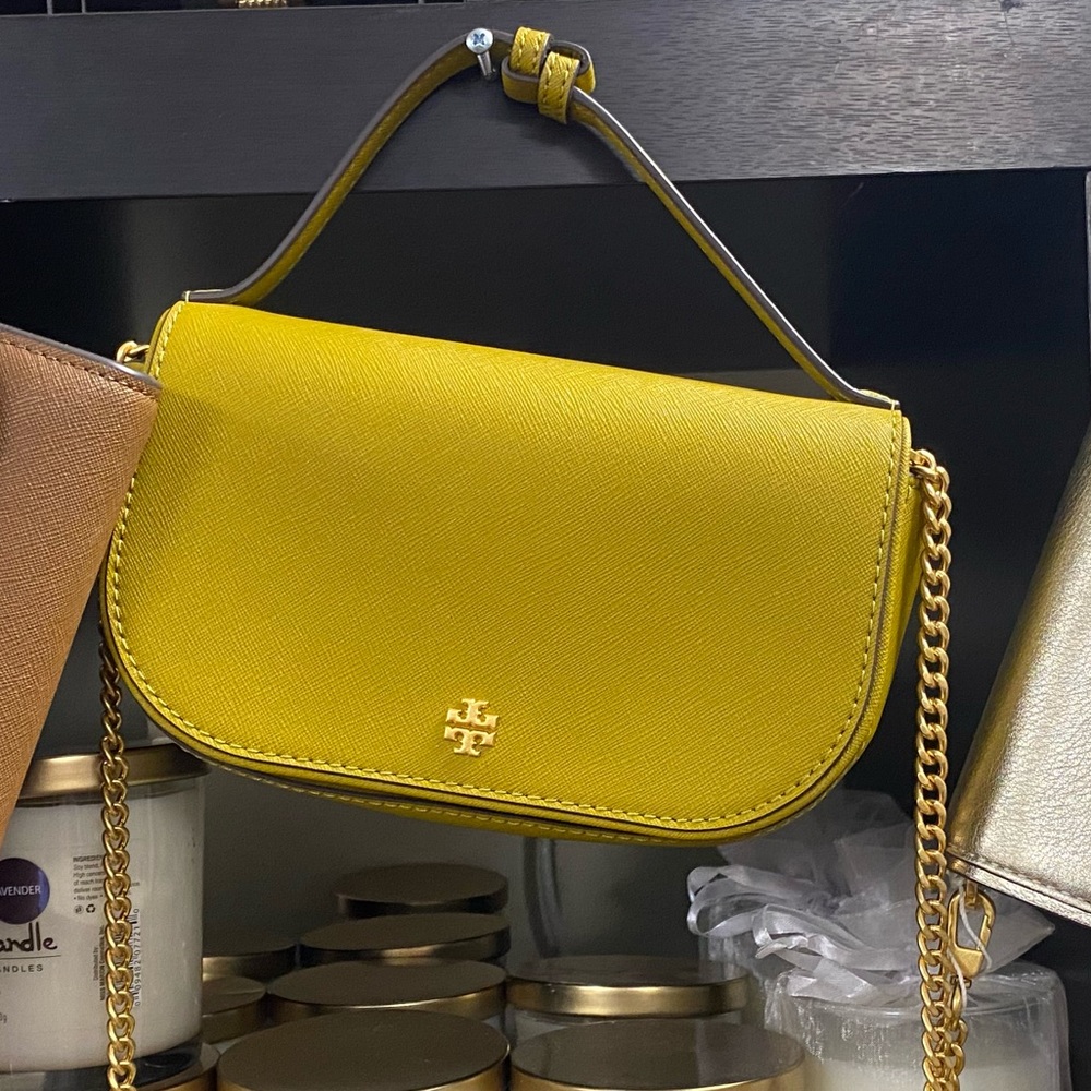 Brand New Tory Burch crossbody yellow/green 💛 - Picture 2 of 3